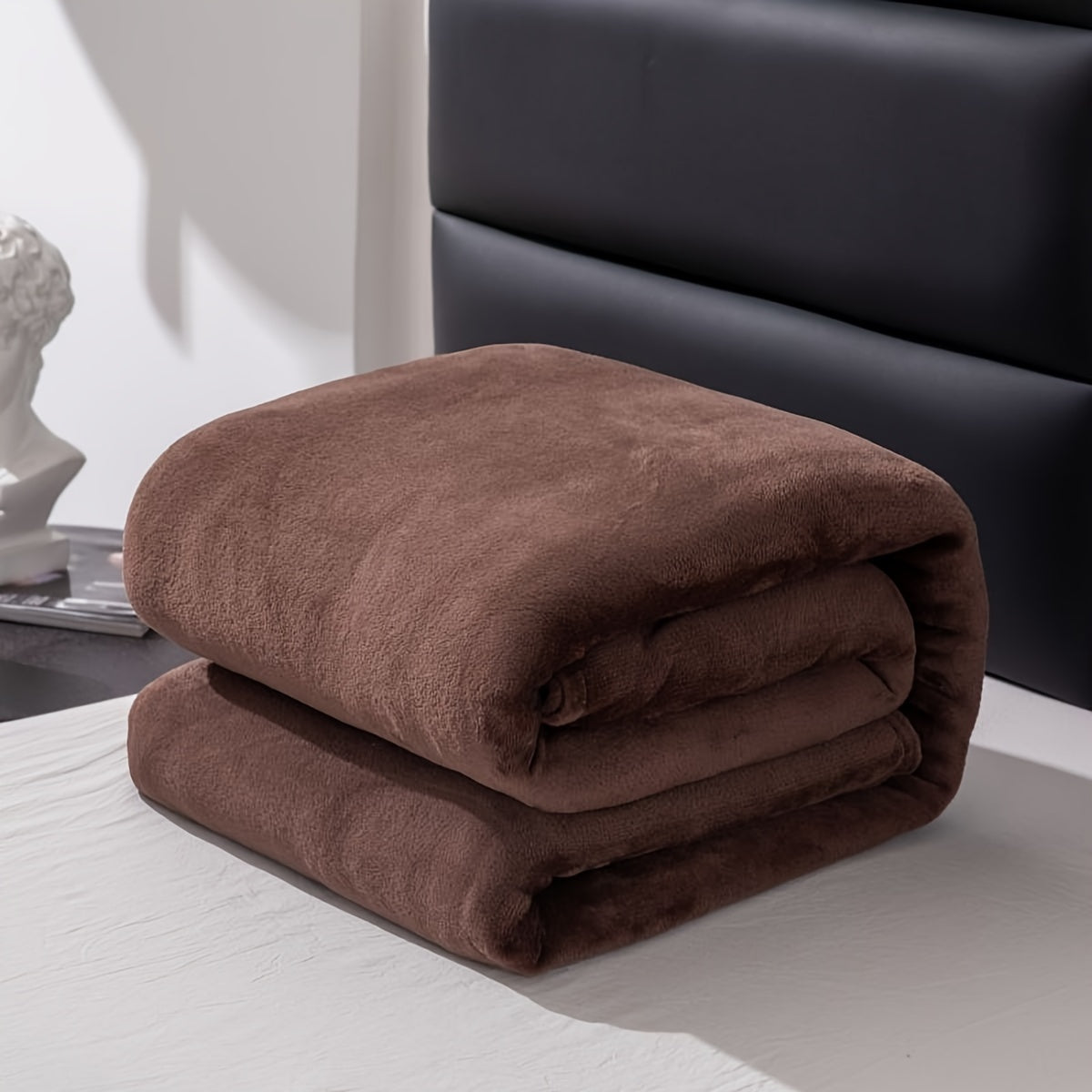 Grey Flannel Blanket - Luxurious Comfort for All Seasons