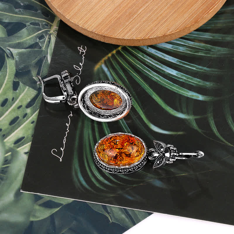 Noras Vintage Blommiga Amberörhängen