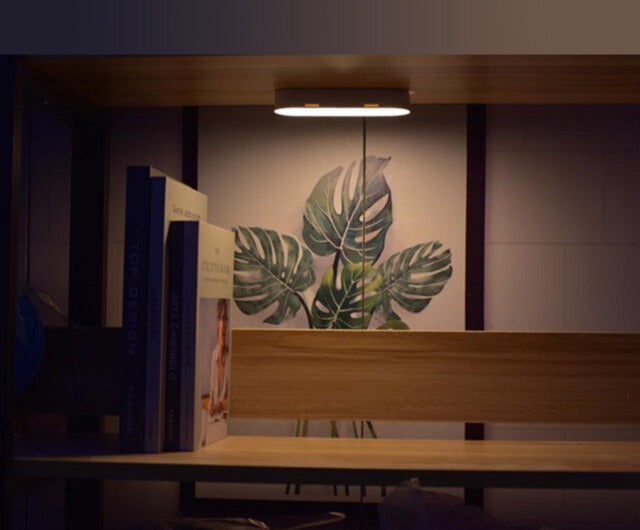 Brighté - Wireless Rechargeable Motion Sensor Wall Lamp