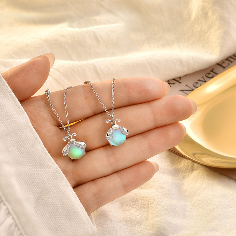 Captivating Moonstone Necklace from Eldfluga | Unique and Brilliant