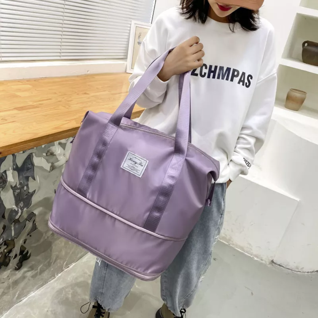 Gabbie Suitcase - Durable and Expandable