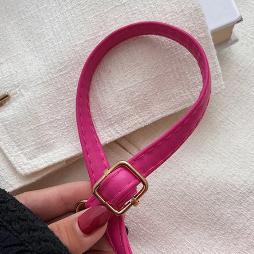 GemmaBag – Elegant Chain Handbag for a Night Out