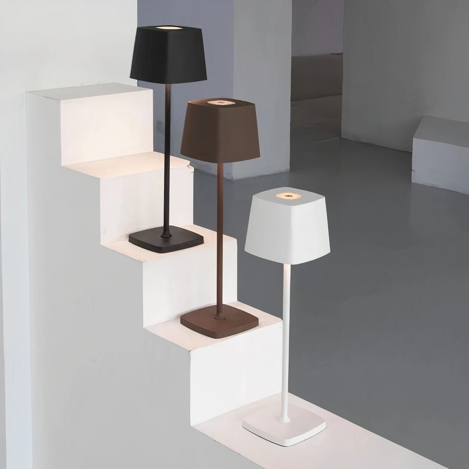 Gleam - Luxurious Wireless Table Lamp with 20 Hours of Lighting