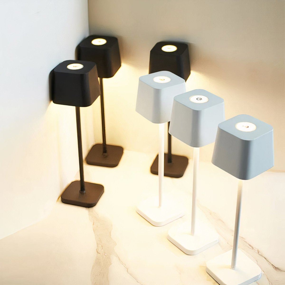 Gleam - Luxurious Wireless Table Lamp with 20 Hours of Lighting