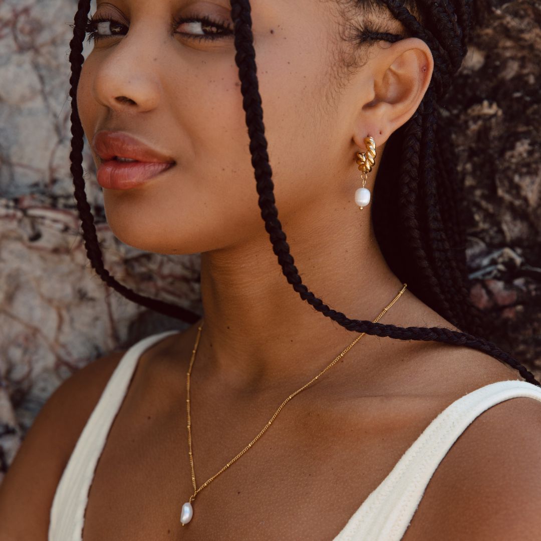Elegant baroque pearl pendant necklace - Anisa