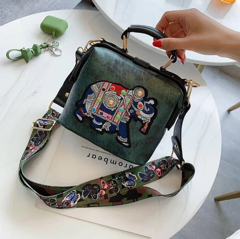 RoxyBag - Luxury Crossbody Bag with Unique Style