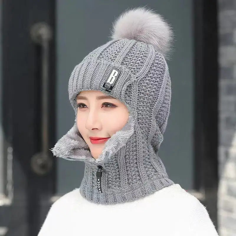 WinterPom – Trendy Accessory for Cold Winter Days