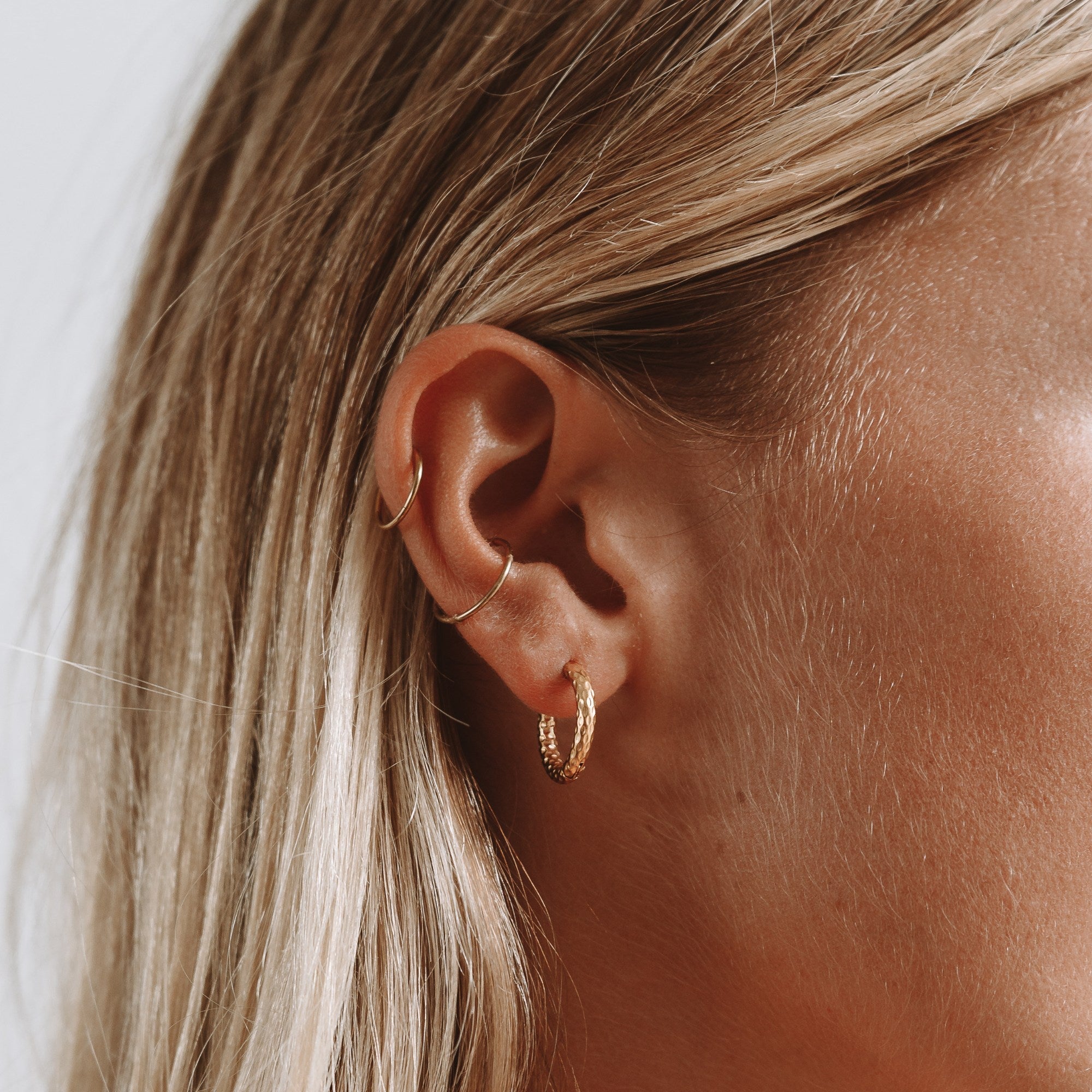 Sparkling Hammered Earrings - Livia