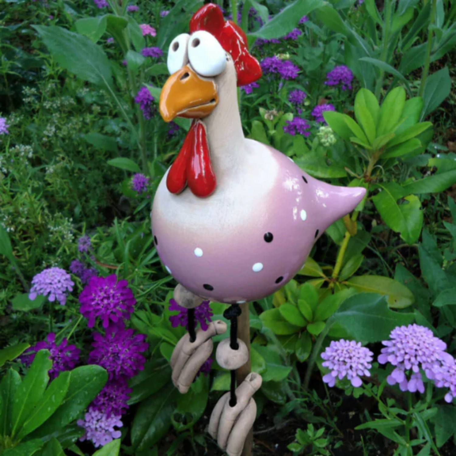 Happy Hen – Playful Garden Chicken Decoration for Outdoors