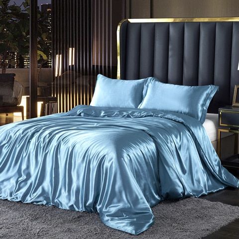 ConfortSatin Set - Luxurious Bed Linen for Ultimate Comfort