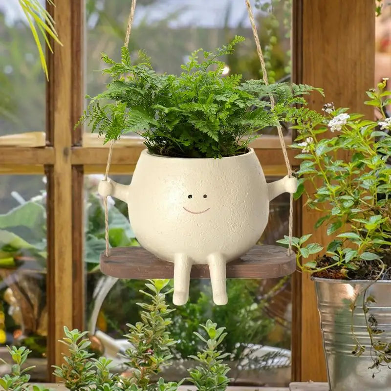 GreenOasis - Elegant Hanging Planter Basket for a Calm Atmosphere