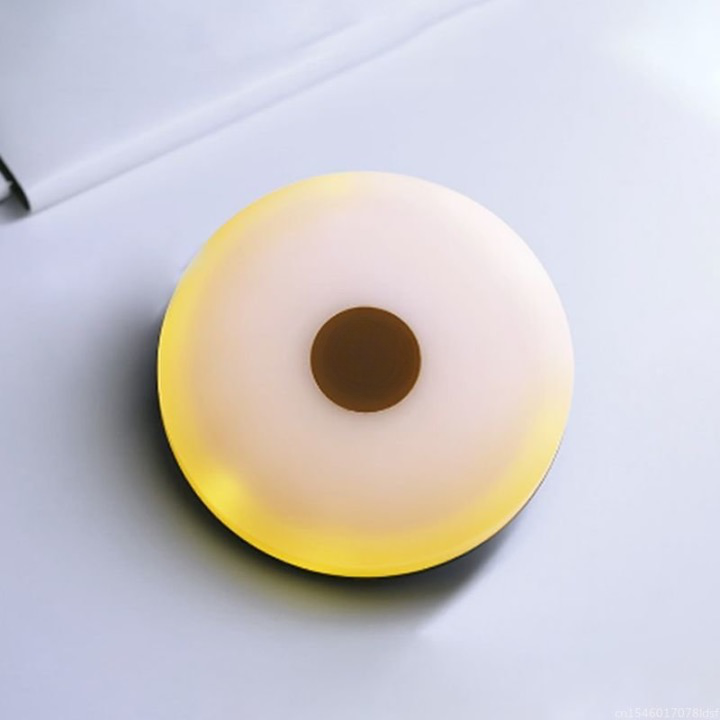 LuminaStrip – Belysta LED-remsor för interiör