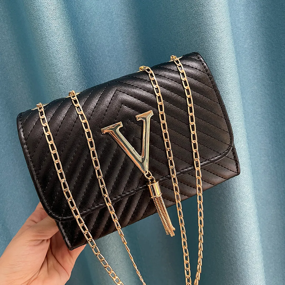 Jannete Luxe Handbag – Timeless Elegance for Every Occasion