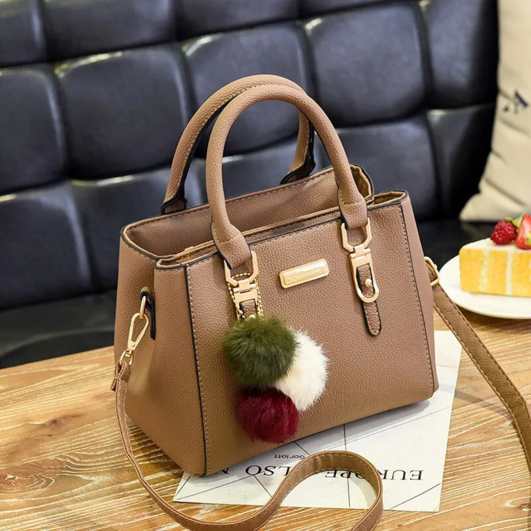 Helen Crossbody Bag – Timeless Elegance Accessory