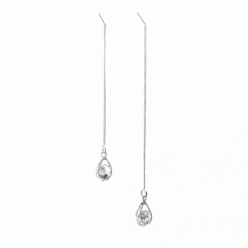 Isalyn – Elegant Long Rhinestone Drop Earrings