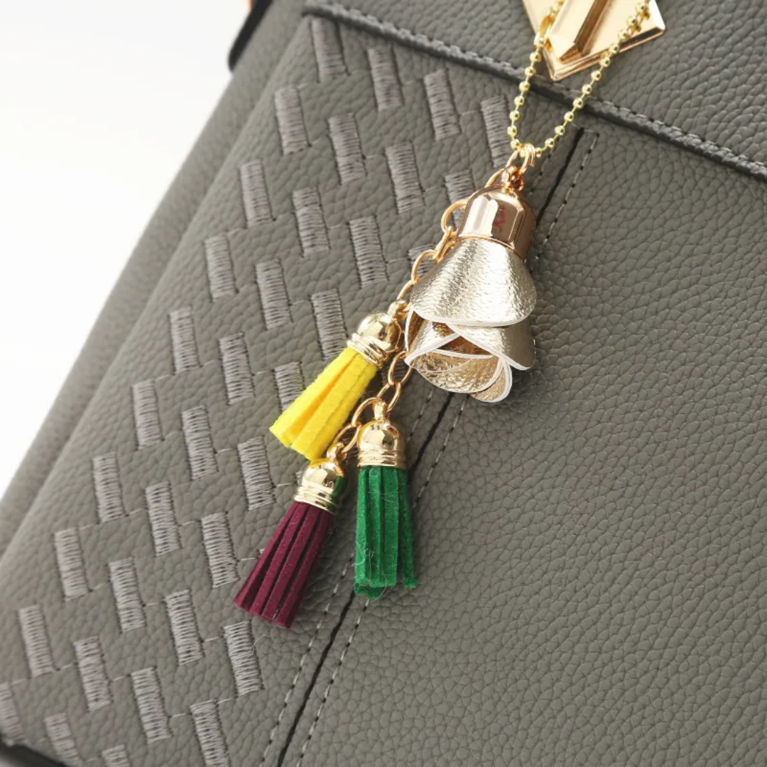 KlaireCrossbody – Elegant and Stylish Handbag
