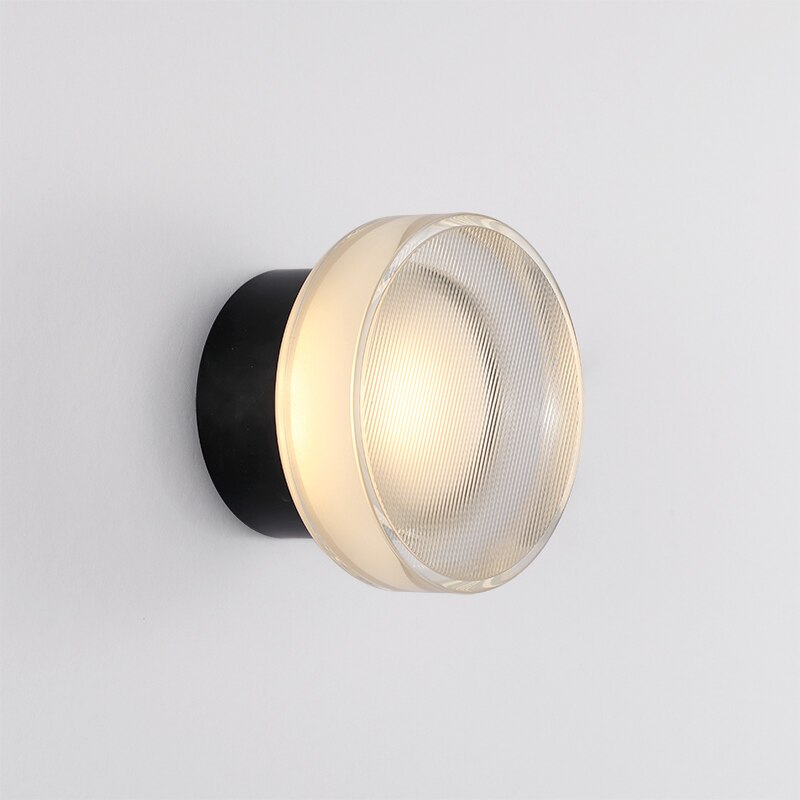 Chique Wall Lamps - Create a Warm and Elegant Atmosphere