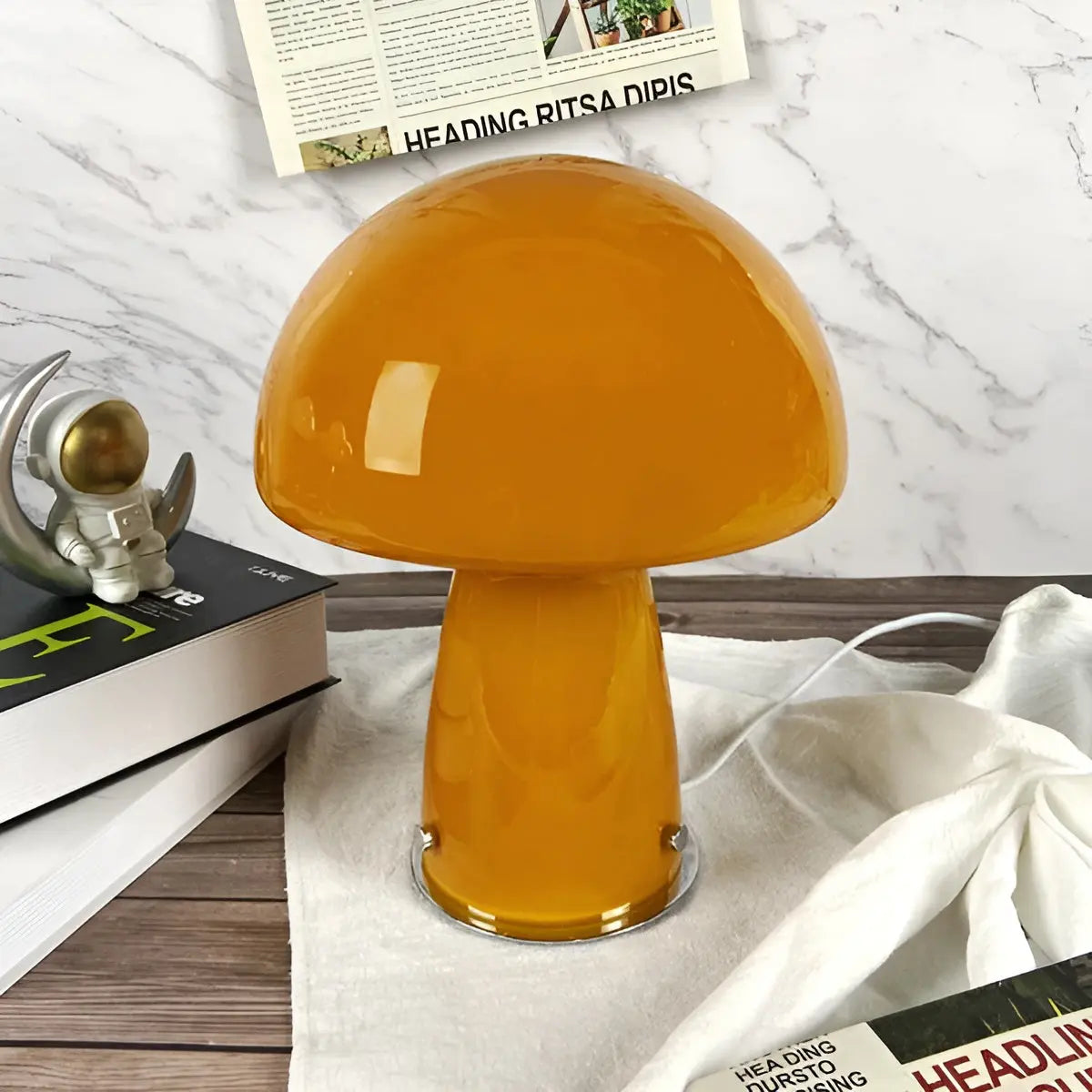 Scandinavian LED Mushroom Lamp - Elegance and Warmth for Your Home