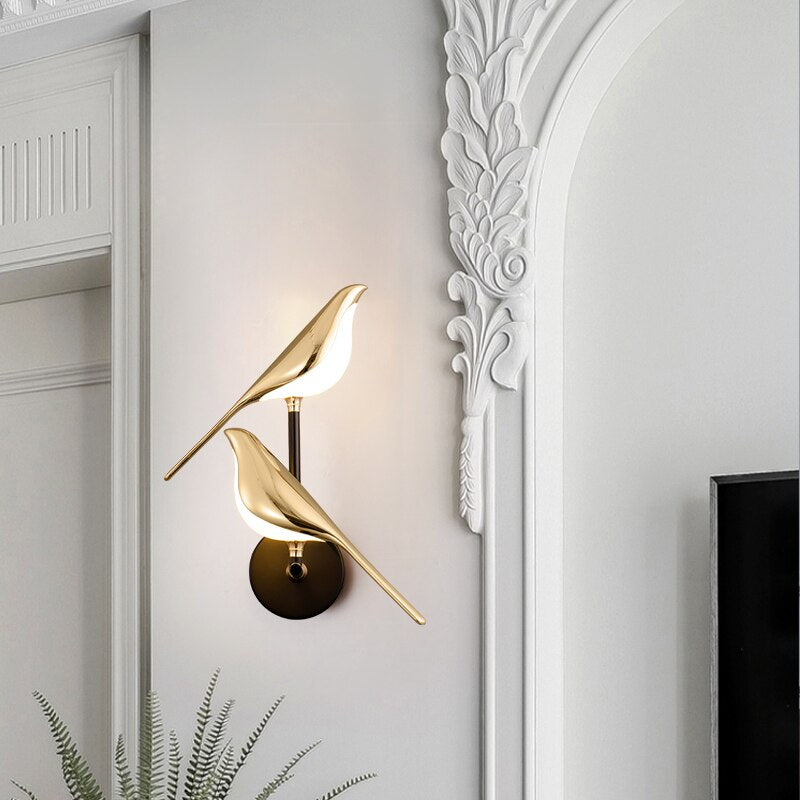 BirdGlow - Luxurious LED Bird Wall Lamp