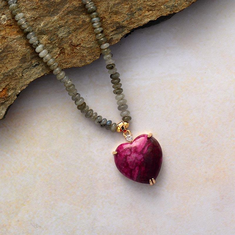 Nova Heart Charm Necklace – Stylish Desk Ornament