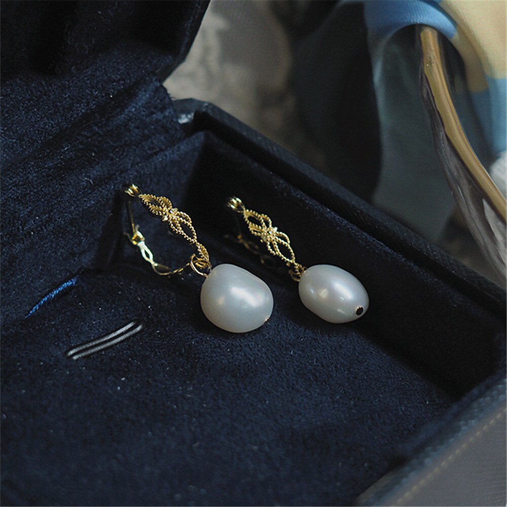 Vivienne Earrings - Natural Pearl Earrings