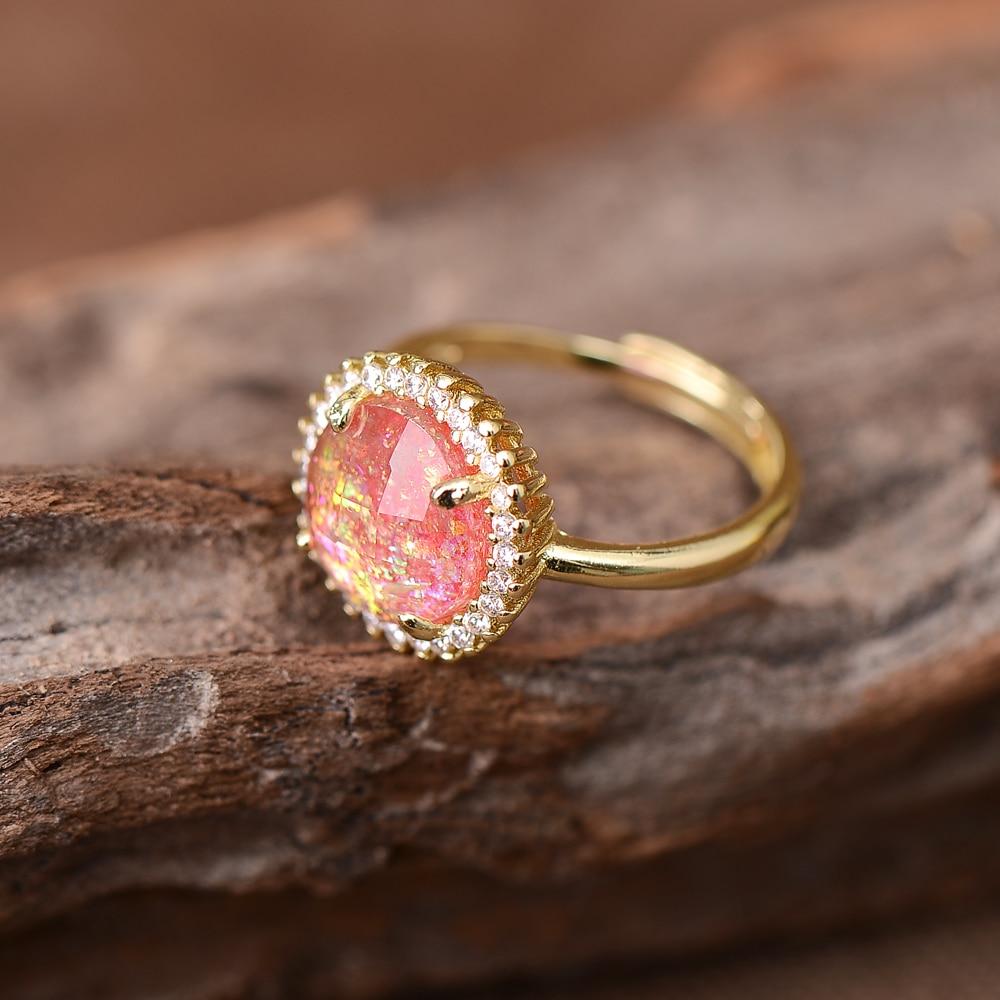 Elowen Glow Ring - Mysterious Cocktail Ring with Elegant Design