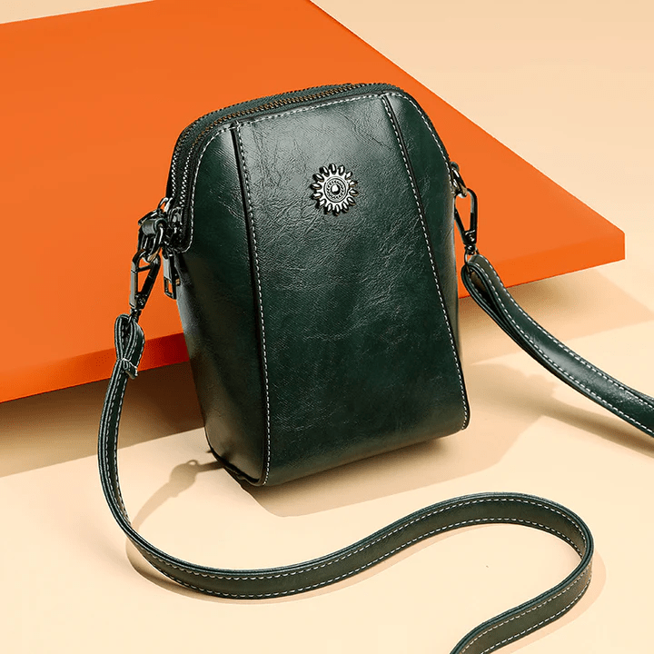 LeatherVibe - Elegant Leather Crossbody Bag