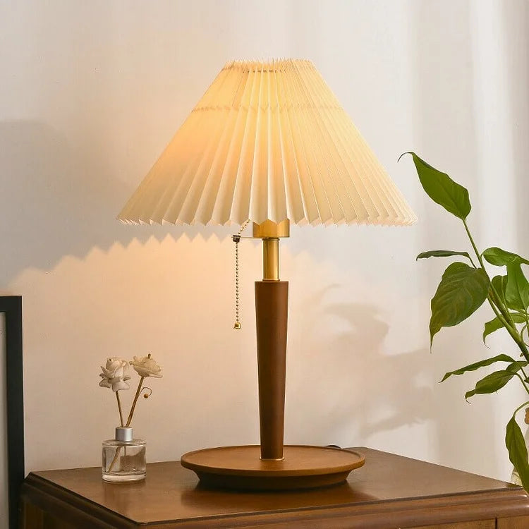 Elegant Vintage Wooden Woodly Table Lamp - Table Lamp with Hemmed Design