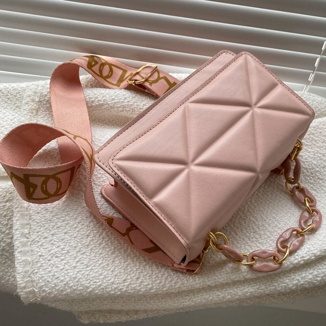 Savannah Chic - Padded Designer Handbag