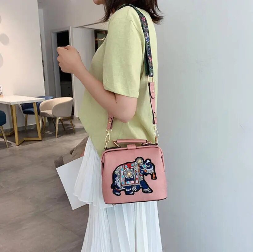 RoxyBag - Luxury Crossbody Bag with Unique Style