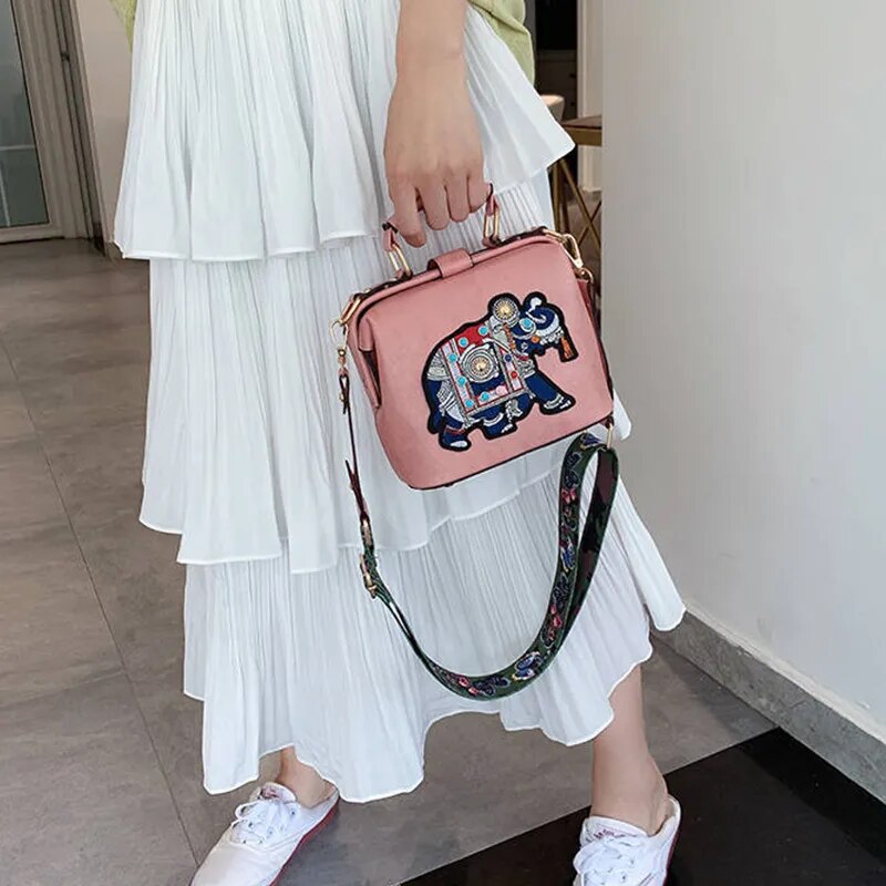 RoxyBag - Luxury Crossbody Bag with Unique Style