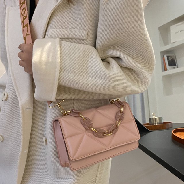 Savannah Chic - Padded Designer Handbag