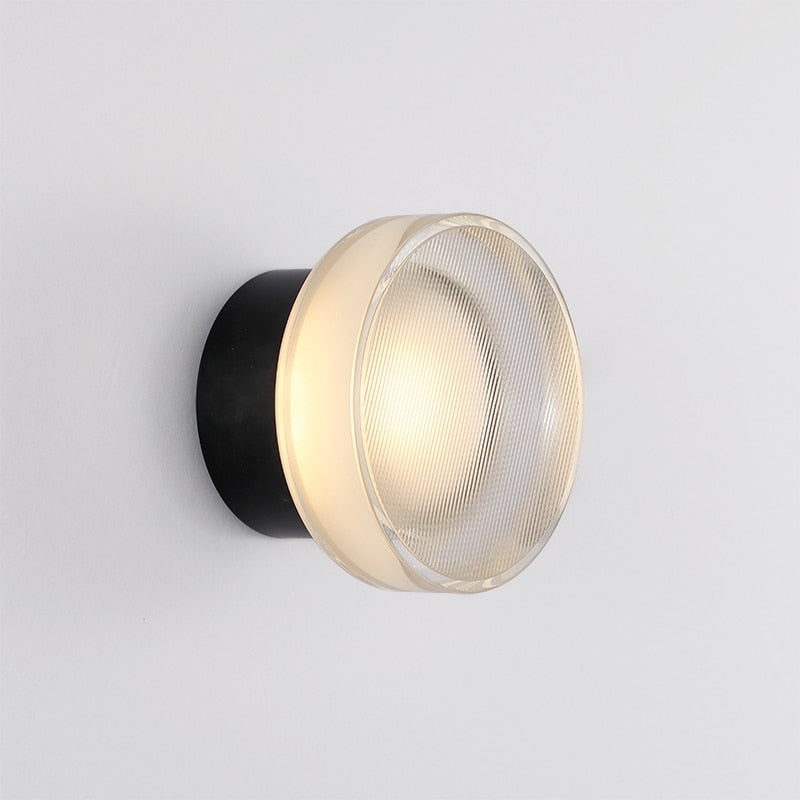 Chique Wall Lamps - Create a Warm and Elegant Atmosphere