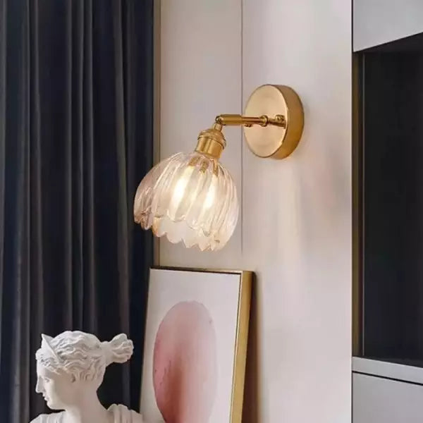 RetroLume – Tulip-Shaped Glass Wall Lamp with Vintage Charm