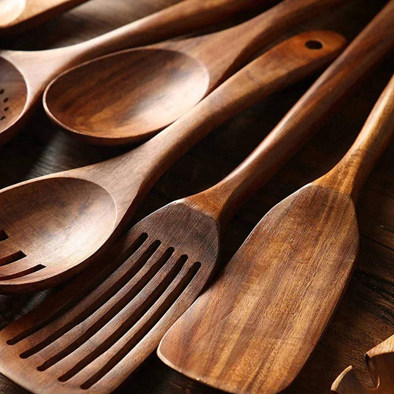 EcoChef - Luxurious teak kitchen accessories for modern cooking