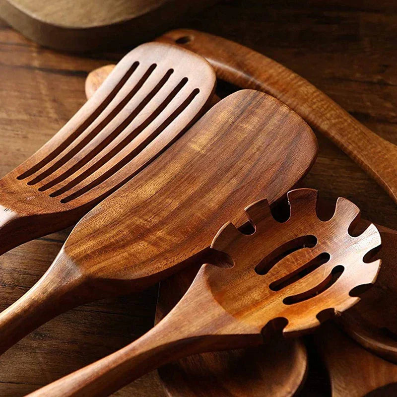 EcoChef - Luxurious teak kitchen accessories for modern cooking