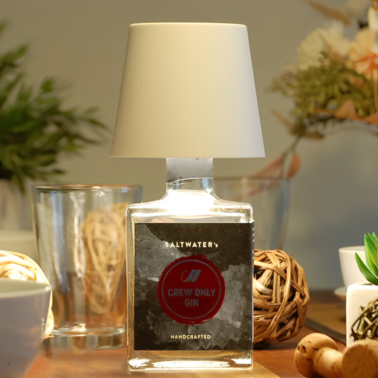 Wireless Bottle Light - Rechargeable lamp for bottles