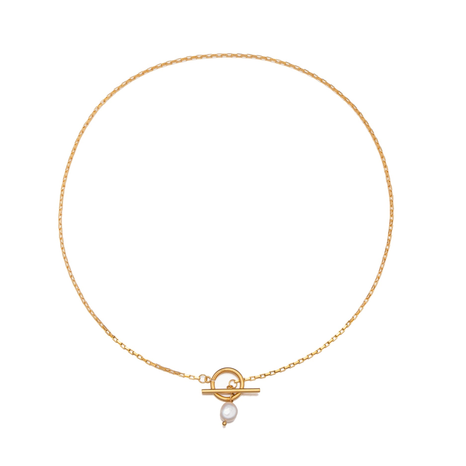 Elegant Pearl Necklace with Fine Clasp - Lucía