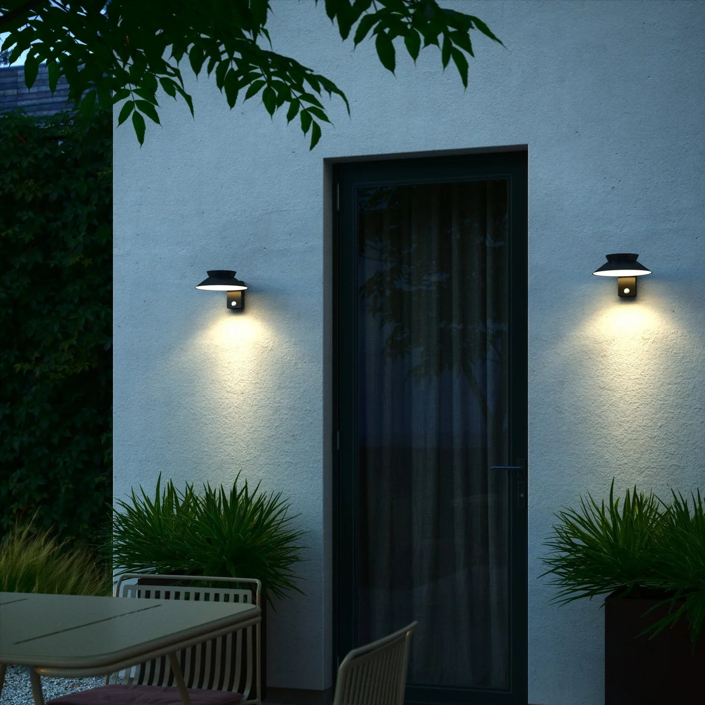 Justina Solar Outdoor Lamp - Wireless LED Wall Lamp with Sensor