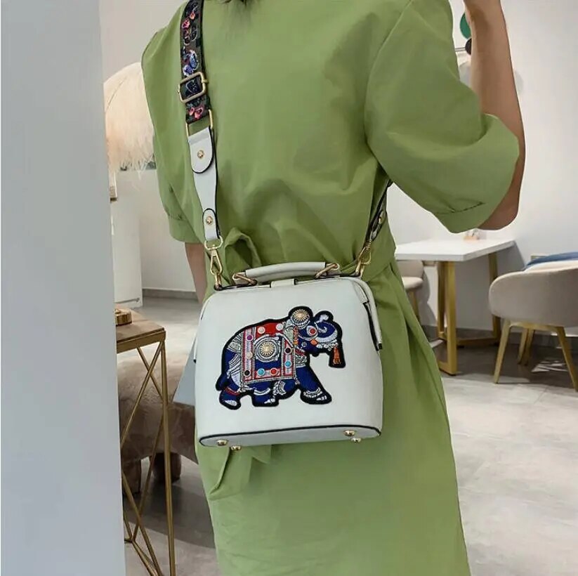 RoxyBag - Luxury Crossbody Bag with Unique Style
