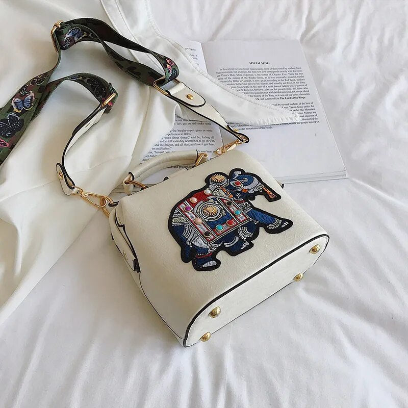 RoxyBag - Luxury Crossbody Bag with Unique Style