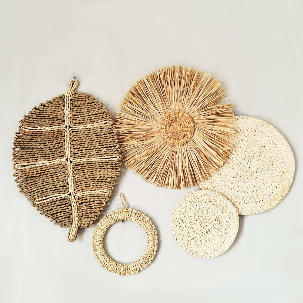 NatureNest - Bohemian Rattan Wall Decoration for Autumn