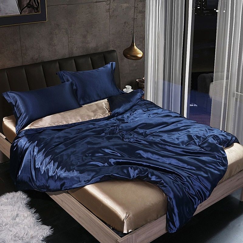 ZijdeEssentie Luxury Bedding Set - Ultimate Comfort & Elegance