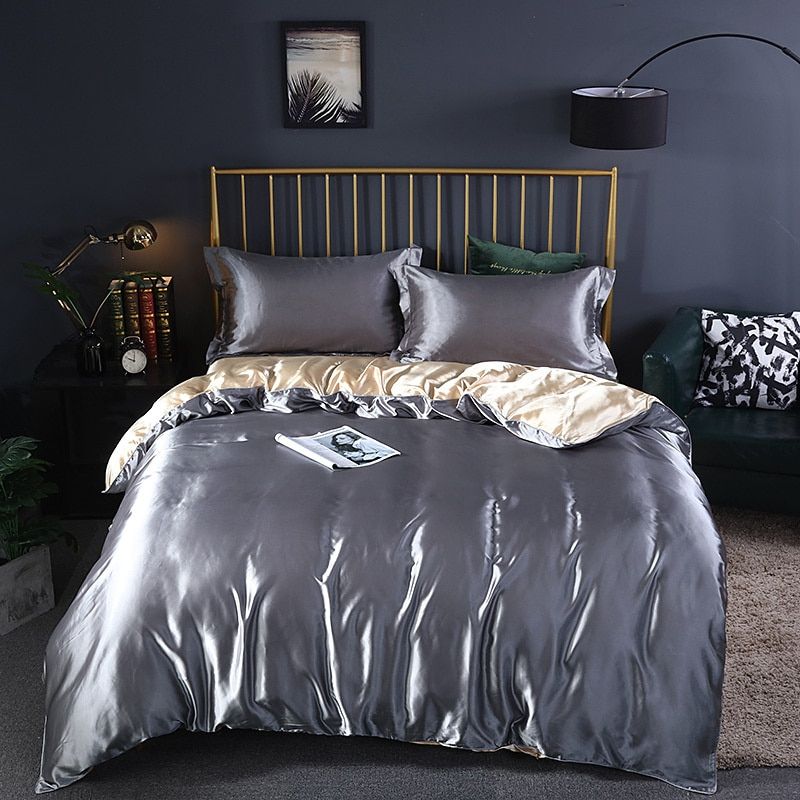 ZijdeEssentie Luxury Bedding Set - Ultimate Comfort & Elegance