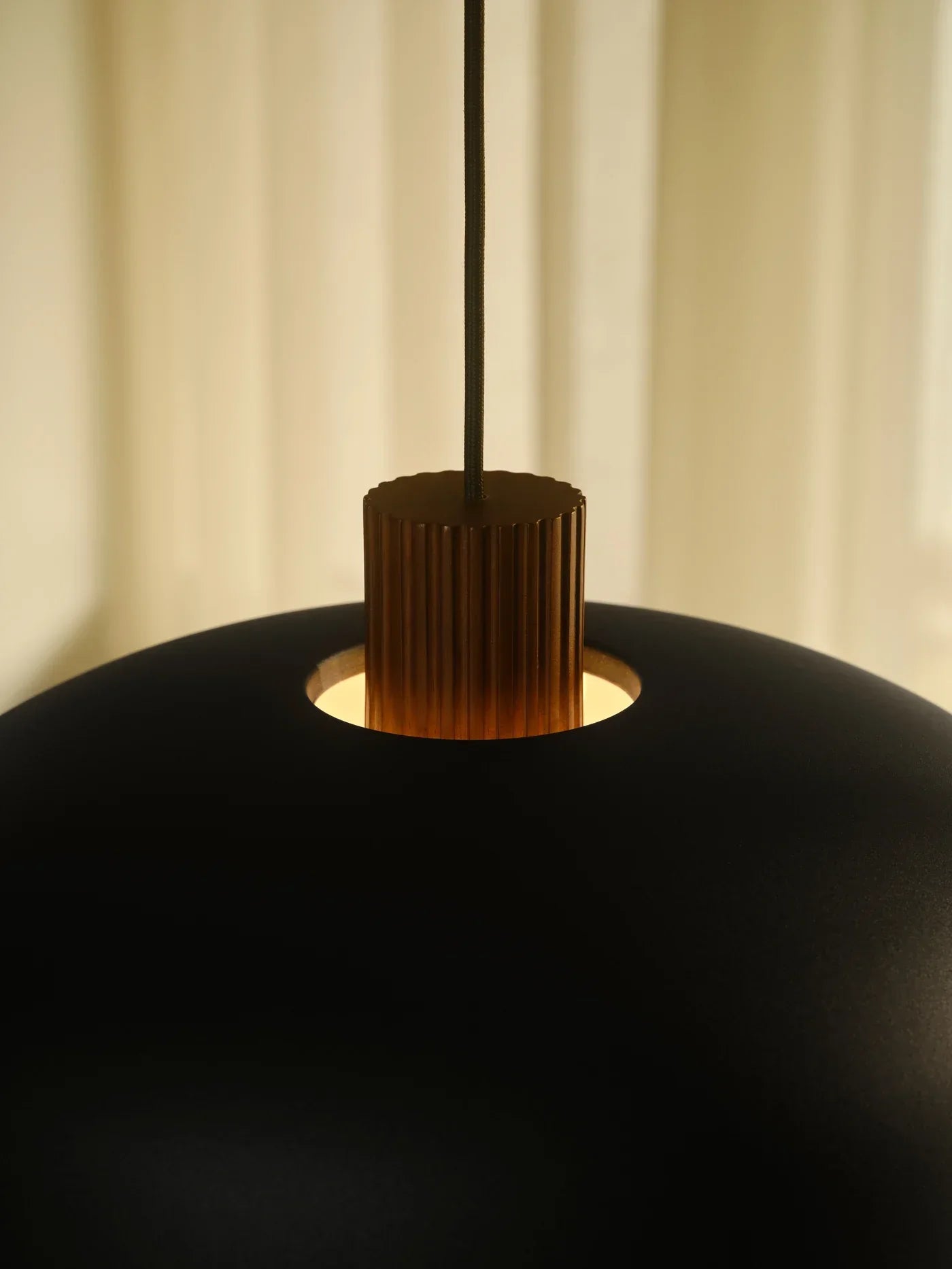 Aurelio Design Lamp – Black Wood Pendant Lamp E27