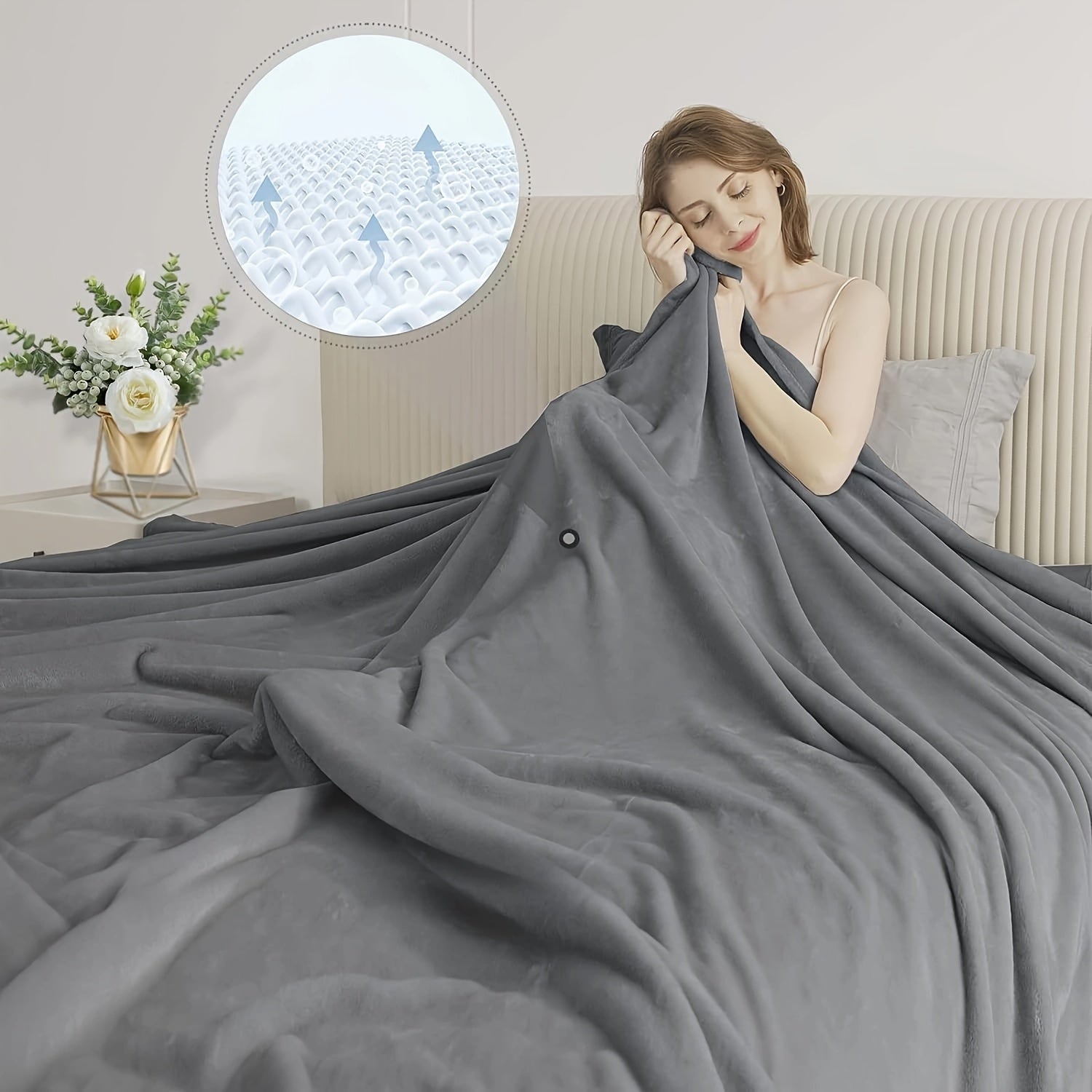 UltraSoft Fleece Blanket – Luxurious Reversible for All Seasons