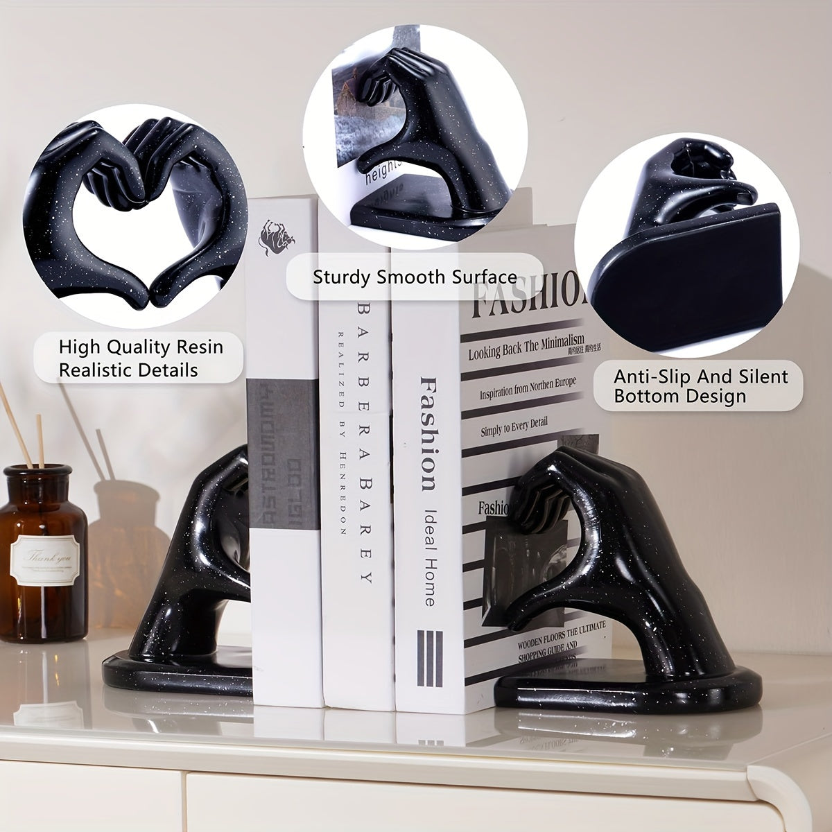 Chic Heart Support - Modern Finger Bookends in Gold