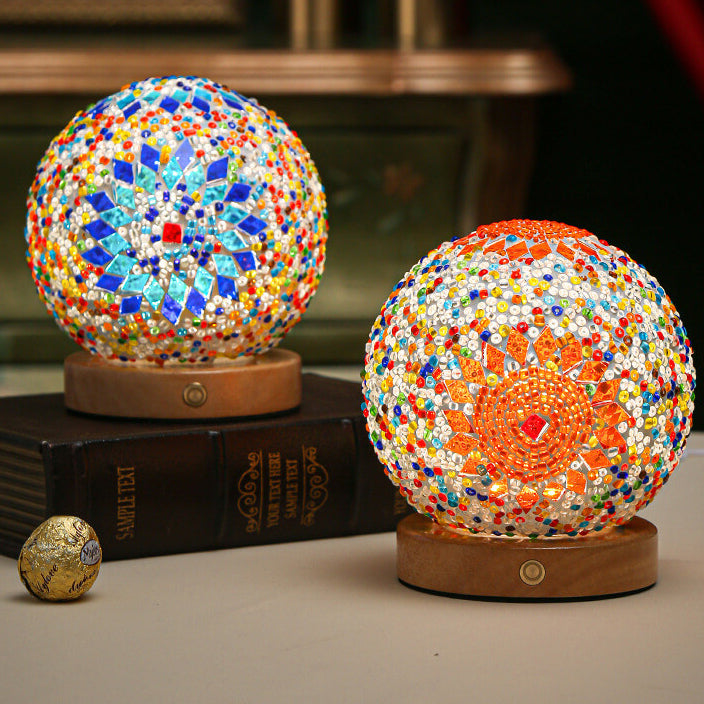 BohoCharm - Modern USB Bordlampa med Trä och Glas