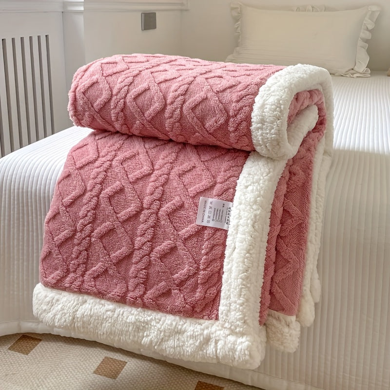 Stylish Reversible Fleece Blanket for Ultimate Comfort and Warmth