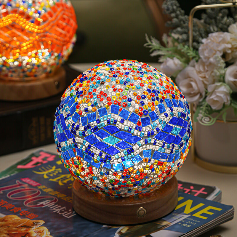BohoGlow – Atmospheric Lamp in Wood and Glass